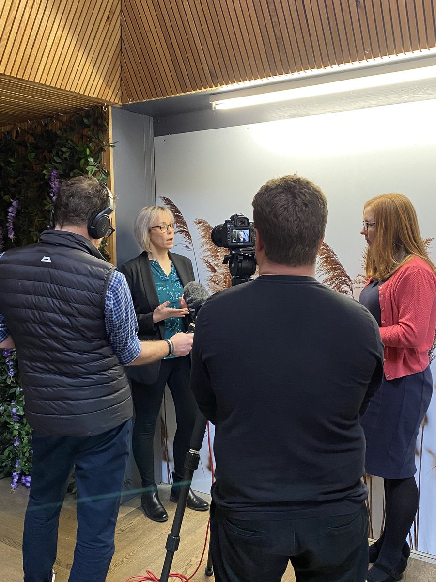 Engineering Better Care (@ebclsc) on Twitter photo Thank you to the <a href="/BL_LTHTR/">LTHTR Blended Learning</a> team for joining us over the last 2 days at our workshop. Can’t wait to see the photos and footage 📸🎥 Thank you to the <a href="/BL_LTHTR/">LTHTR Blended Learning</a> team for joining us over the last 2 days at our workshop. Can’t wait to see the photos and footage 📸🎥