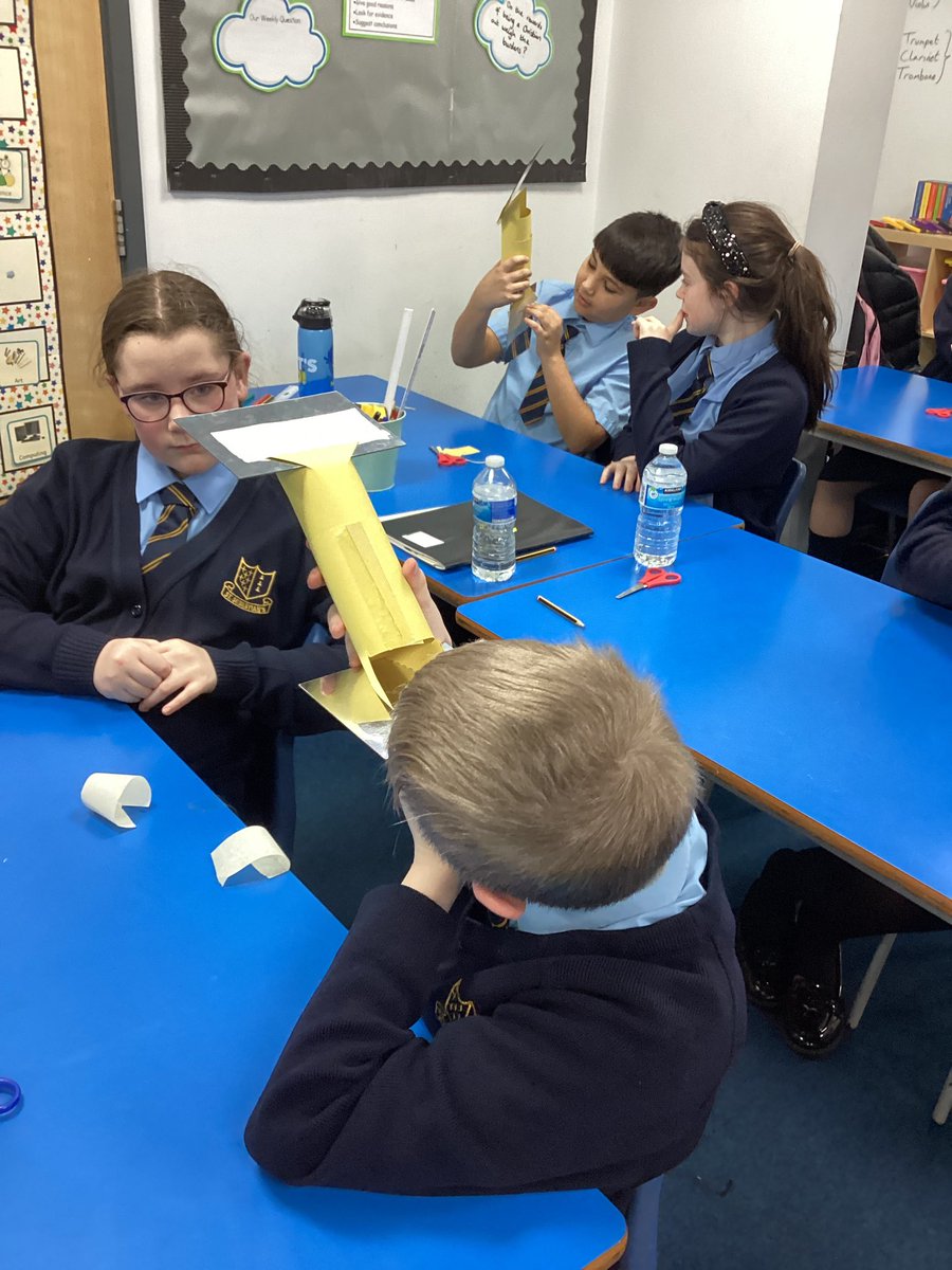 StSebsY6's tweet image. Today we found out that the angle a light hits a shiny surface at will be the same as the angle it reflects at. Using our home made periscopes we were able to use this knowledge to see around the room. @StSebastiansPri #SebsScience #AngleOfReflection #AngleOfIncident