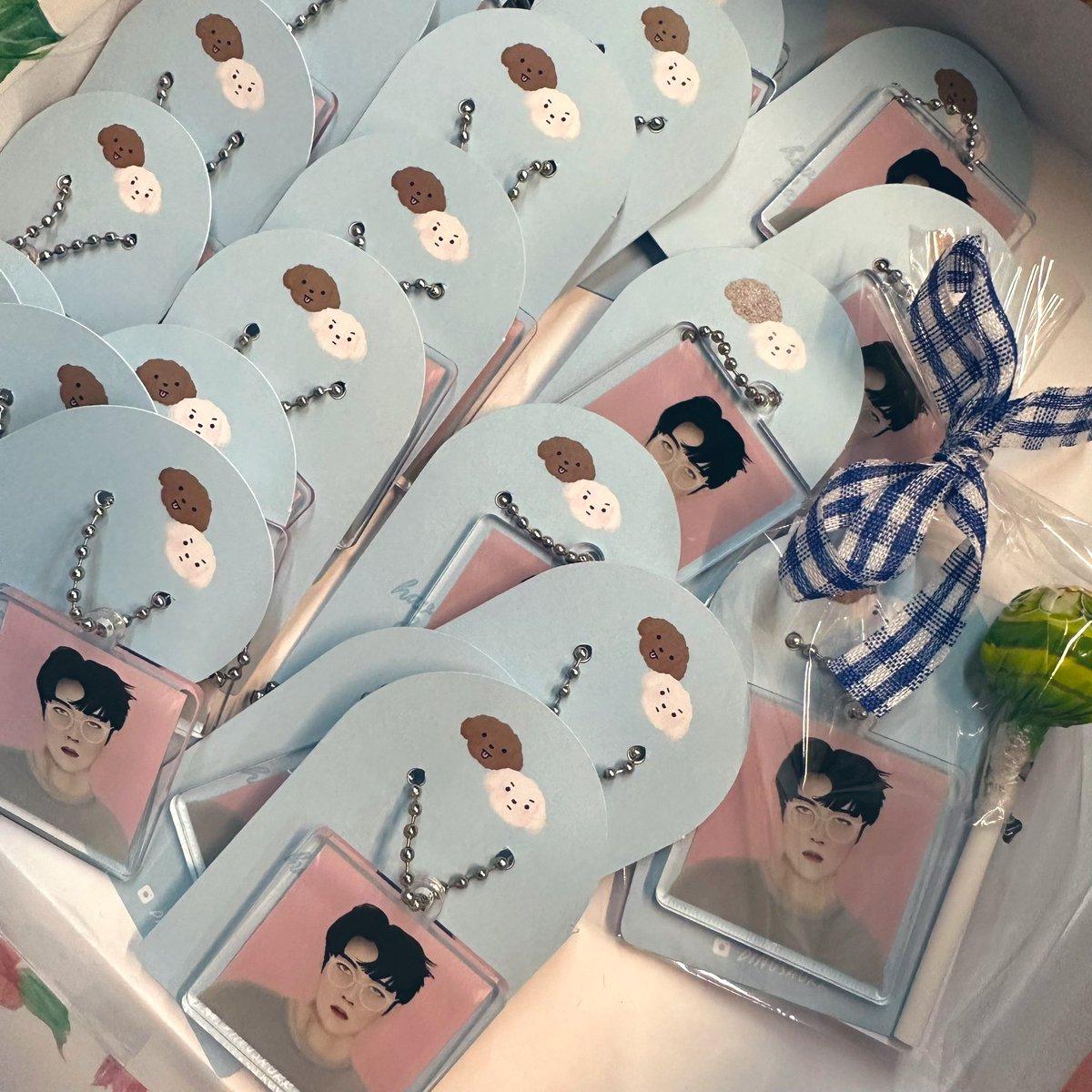 nuggetjpeg's tweet photo. Aaaa super excited 🥹 ga sabar mau bagi bagi 💃💃!!! https://t.co/Y3urHSvsoX