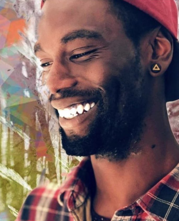 4 policías (no eran Negros) implicados en la muerte de “George Floyd” llevó a desatar FUERTES PROTESTAS por la justicia racial en 🇺🇸.
5 policías (todos Negros) implicados en la muerte de “Tyre Nichols” llevó a cero protestas y la justicia racial en 🇺🇸… 💤💤💤💤