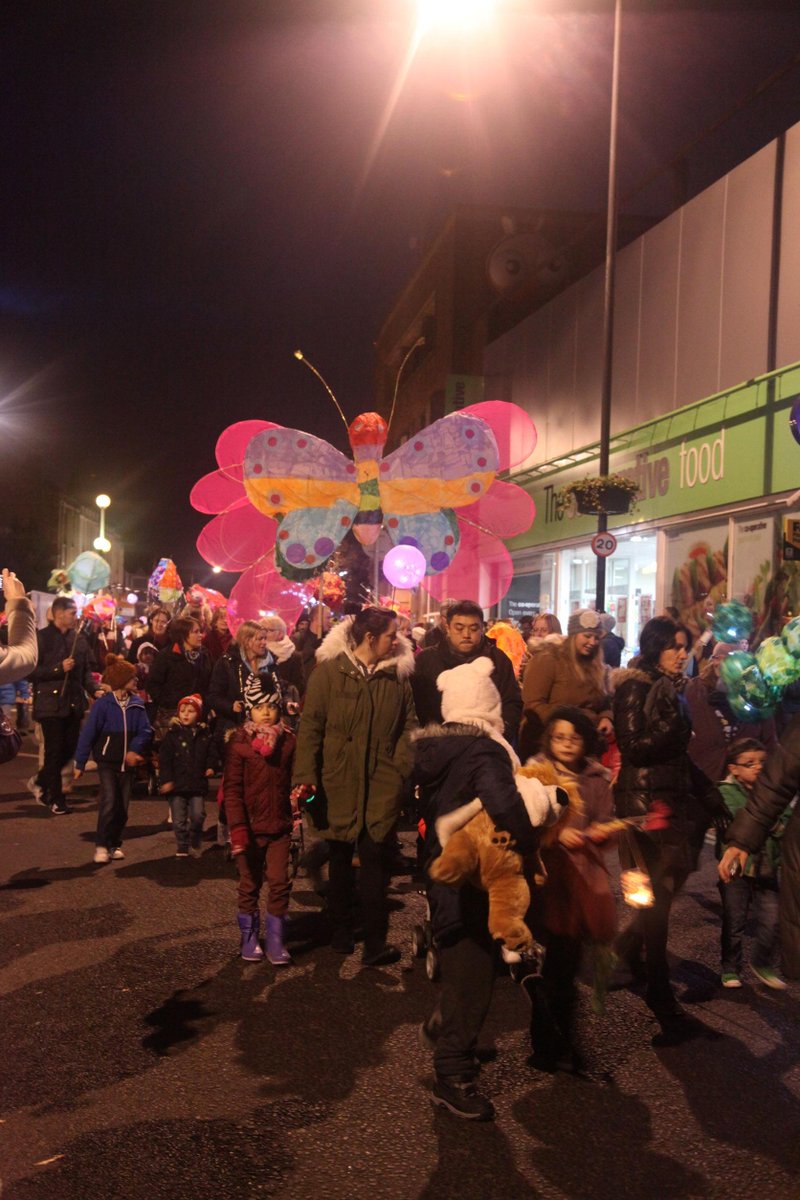 It's almost time to get your lanterns out 🦋🦋

The City of Bristol Pipes and Drums will be playing a tune at #bemmylanterns this Saturday.
 
Get ready to move your feet, feel the beat and enjoy the sparkling lights. 

Which band are you excited see?
