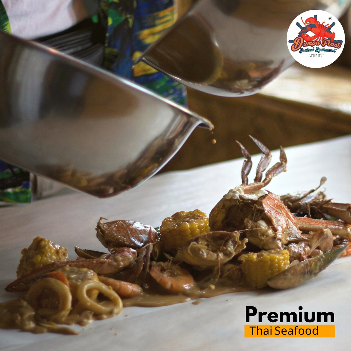 DampaFeast's tweet photo. Celebrate coastal flavors, delicious food and an array of delights  with your favorite sauce #ThaiSeafood 
Have you made your plans yet?😍😋
-
#DampaFeast  #seafoodkuwait #dampafeastkuwait #BoodleFight #Seafood  #bestseafood #originaldampafeast #Mussels  #Shrimps #Crabs #calamari https://t.co/eM8VzN6vsk