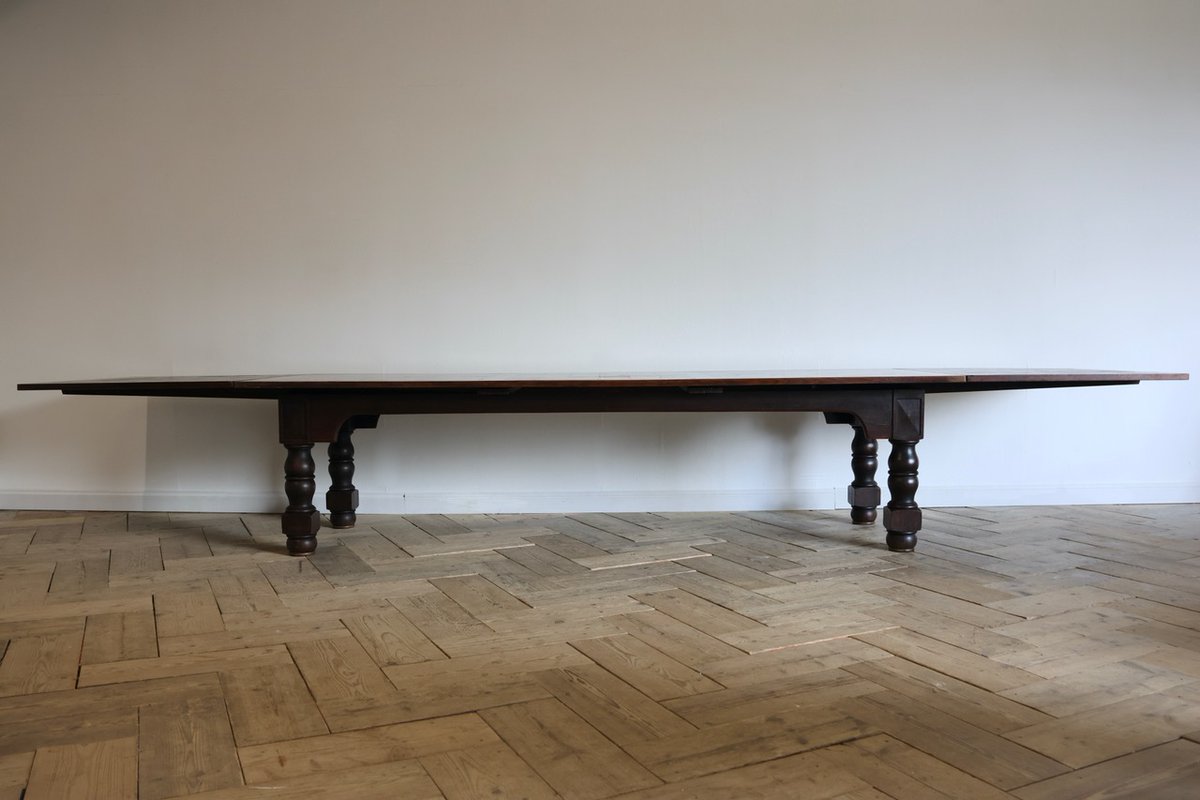 BrownriggUK's tweet image. Extremely Large Early 20th Century French Parquetry Double Extending Dining Table

bit.ly/3HSqwru

#extendingdiningtable #antiquediningtable #antiquetable #antique #furniture