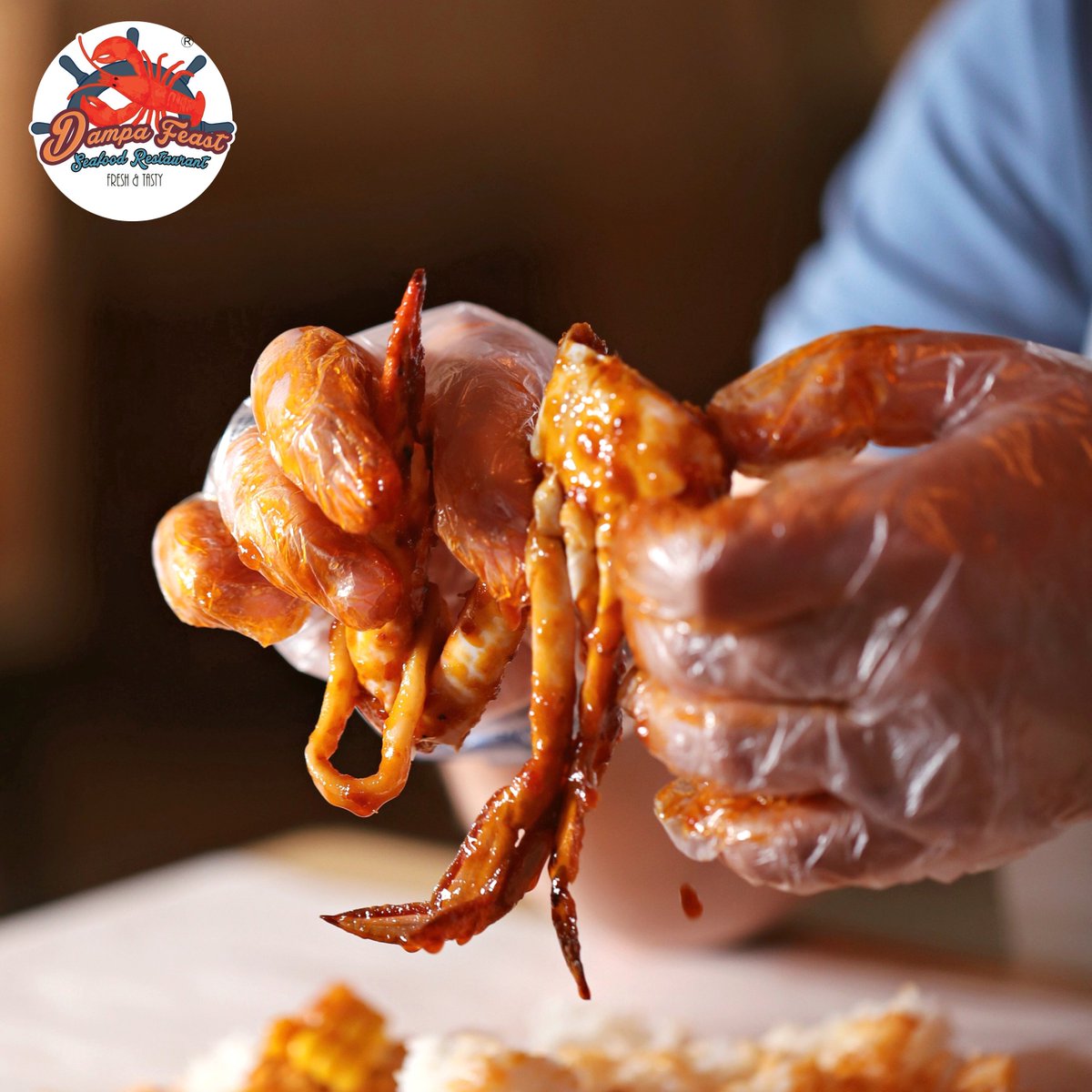 DampaFeast's tweet photo. Oh CRAB! Let's get crackin!🦀🦀
-
SEA 🌊 you on the next catch! 😉😍🦀🦞
#dampafeastoriginal  #seafoodkuwait #dampafeastkuwait #BoodleFight #Seafood  #bestseafood #originaldampafeast #Mussels  #Shrimps #Crabs #calamari https://t.co/jjKcGZbCrt