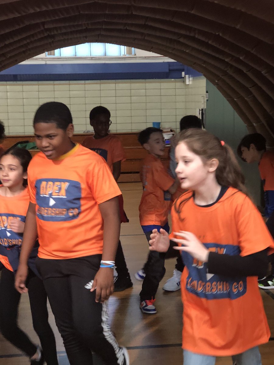 MrsMGallo's tweet photo. APEX Fun Run was just that for grade 5! @CAWaterbury #standup4caw #cawstrong #APEX https://t.co/ACqkbQVJJj