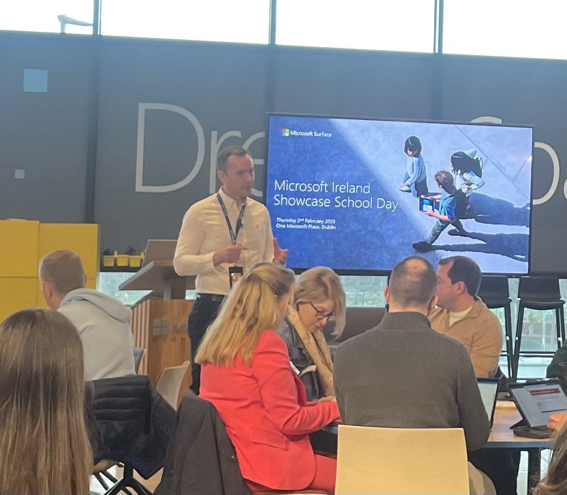 @MS_eduIRL #ShowcaseSchool Day at One Microsoft Place. 🇮🇪 

@Eimil9 and I are looking forward to sharing our journey @clontuskertns and learning from our colleagues across the island! ☘️ 

@Cloughglass launching proceedings! 👏