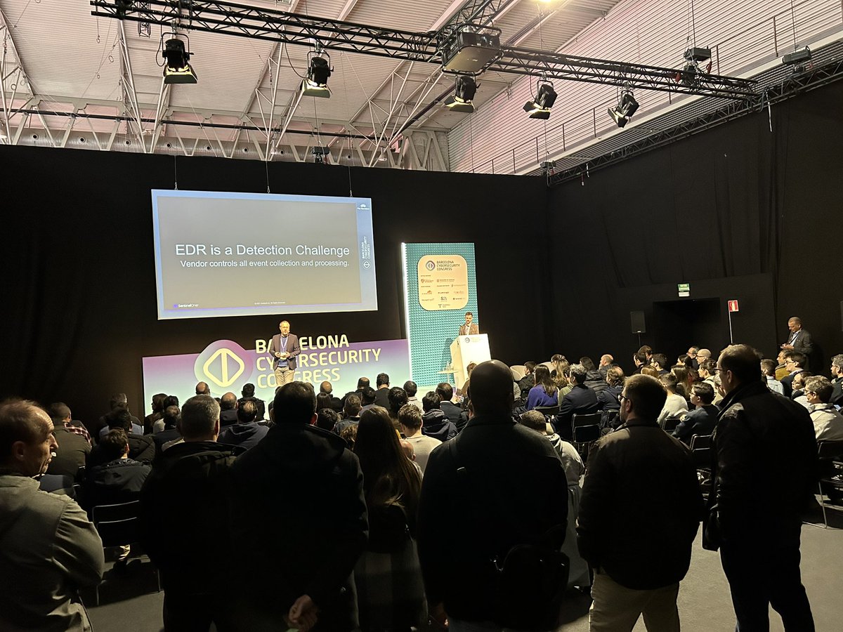 Manuej's tweet photo. Our @SentinelOne team is on stage today! #BBC23 Full room and interest on #EDR #XDR https://t.co/JtKhsrKhlH