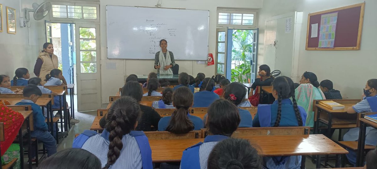 With the students of SGTB Khalsa Sr. Sec. School,  Lodhi road, An awareness campaign was organized with 100 plus students on 'Stop Single-Use Plastic'. These awareness campaigns were not possible without the support of #CEE and #NDMC. 

#PLTP
#Stopsingleuseplastic
#CSR