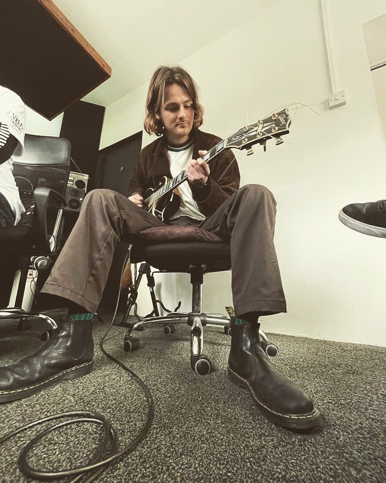 Hello 👋 👋

We’re alive and well, busy recording, rehearsing and organising shows for this year. You’ll hear new music from us soon and we’ll be announcing some live dates, lots of luv xx

📸 @bombedbuildings