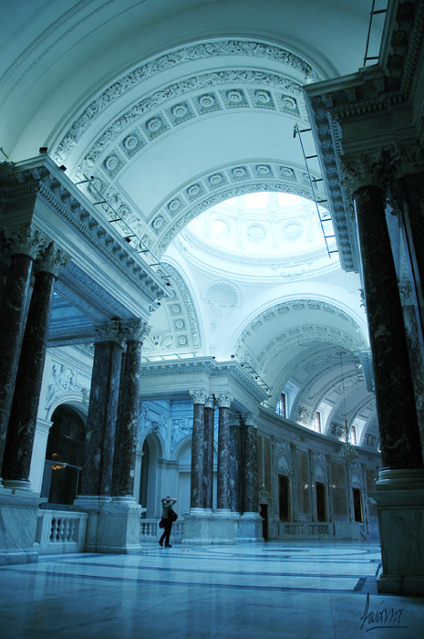 Blue Light, Hofburg Palace, Vienna, Austria #BlueLight #HofburgPalace #Vienna #Austria jimtayler.com