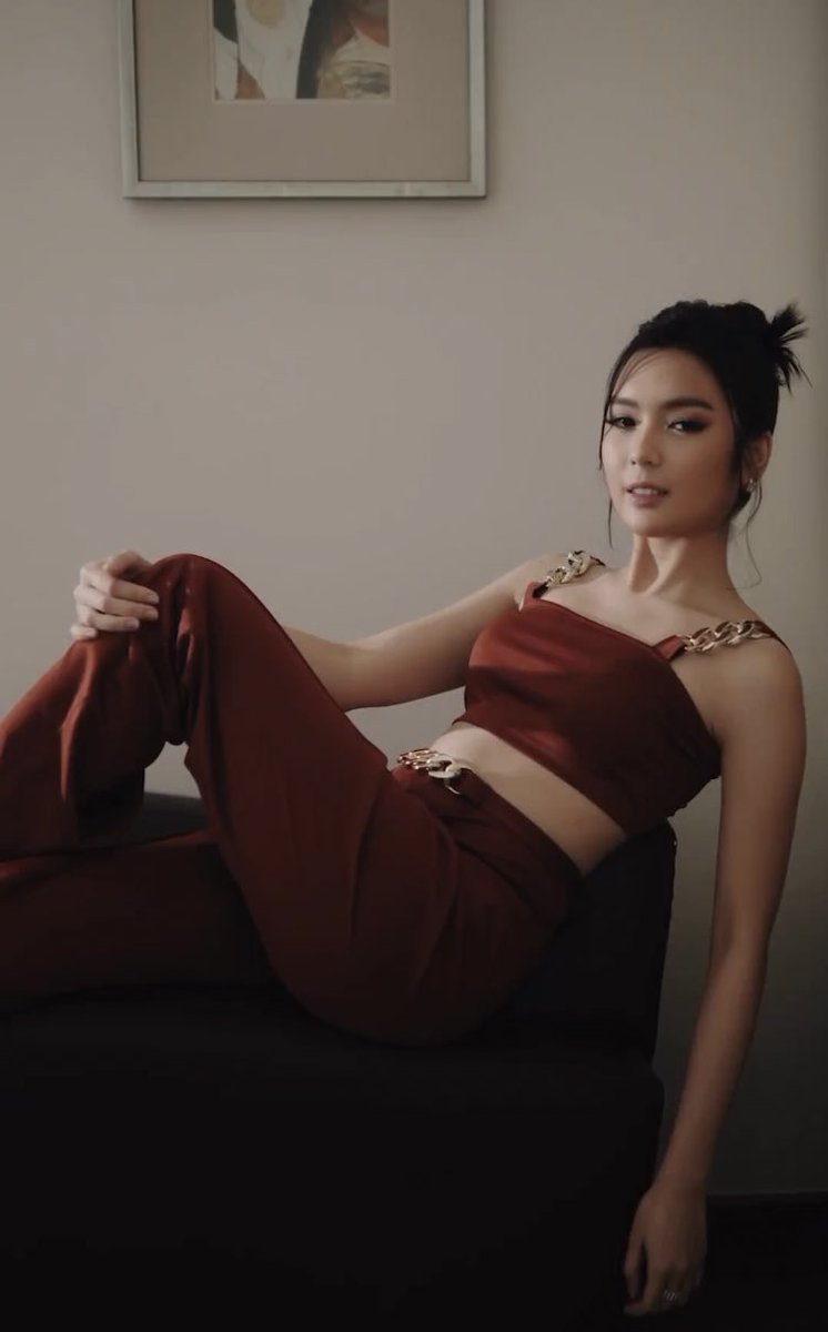 envyelora's tweet photo. slayed!! 😩♥️ #FrancineDiaz https://t.co/hU2cD0AQhD