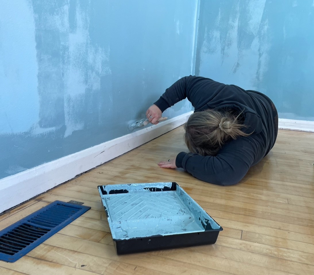 On the latest Who Dares Builds course, our participants learned skills in carpentry, plumbing and painting/decorating. They even got the chance for some practical painting experience as they helped redecorate St Piran's Hall!

#TNLComFundESF