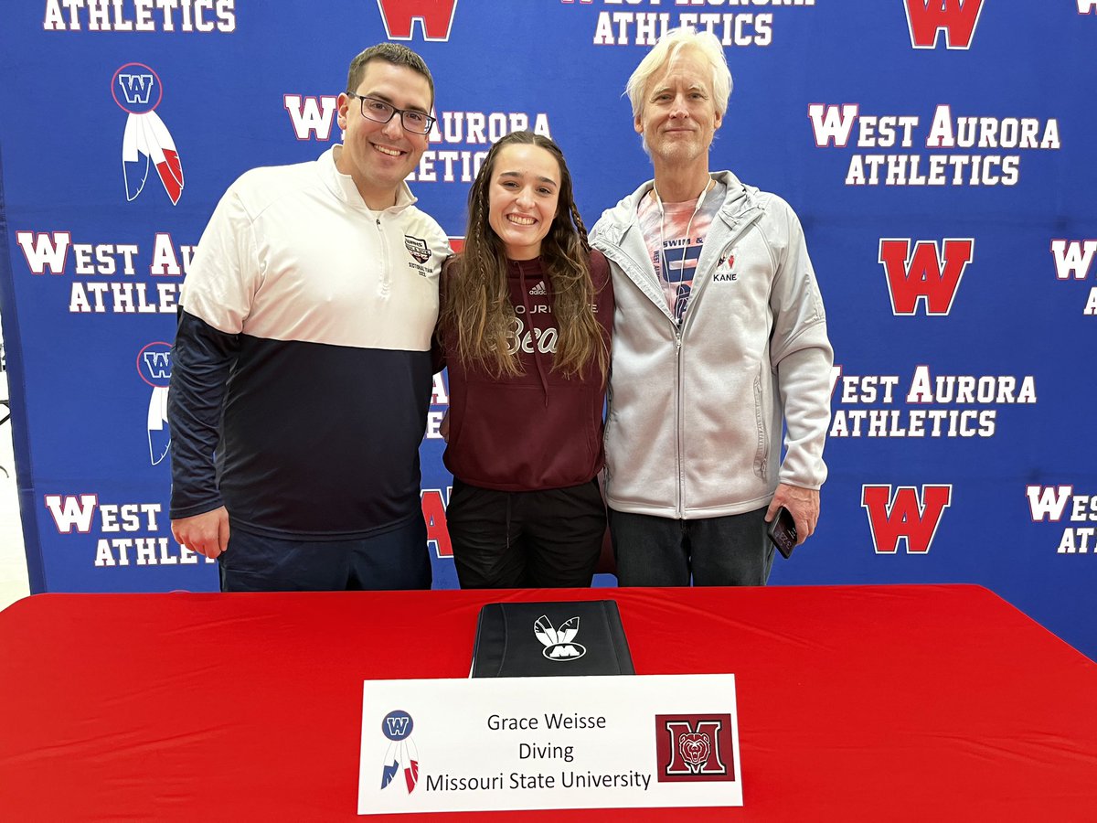 WAHS_swim_dive's tweet photo. Congratulations to Grace Weisse on committing to Missouri State next year for Diving! Thank you for everything that you have done for the West Aurora Girls Diving team these past few years! @MissouriStBears https://t.co/iarNQmMQOd