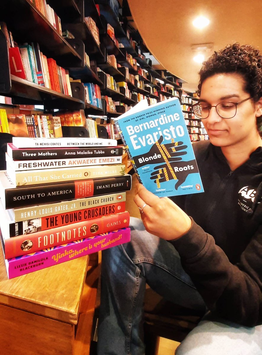 ABCBooksNL's tweet photo. February marks #BlackHistoryMonth, and our Natalia has written an article about it for the #ABCBlog. In the article, they highlight books from a variety of genres by and about Black people. Check it out: https://t.co/SjCq3UdAII #ABCBlog https://t.co/NESv7WrFMP