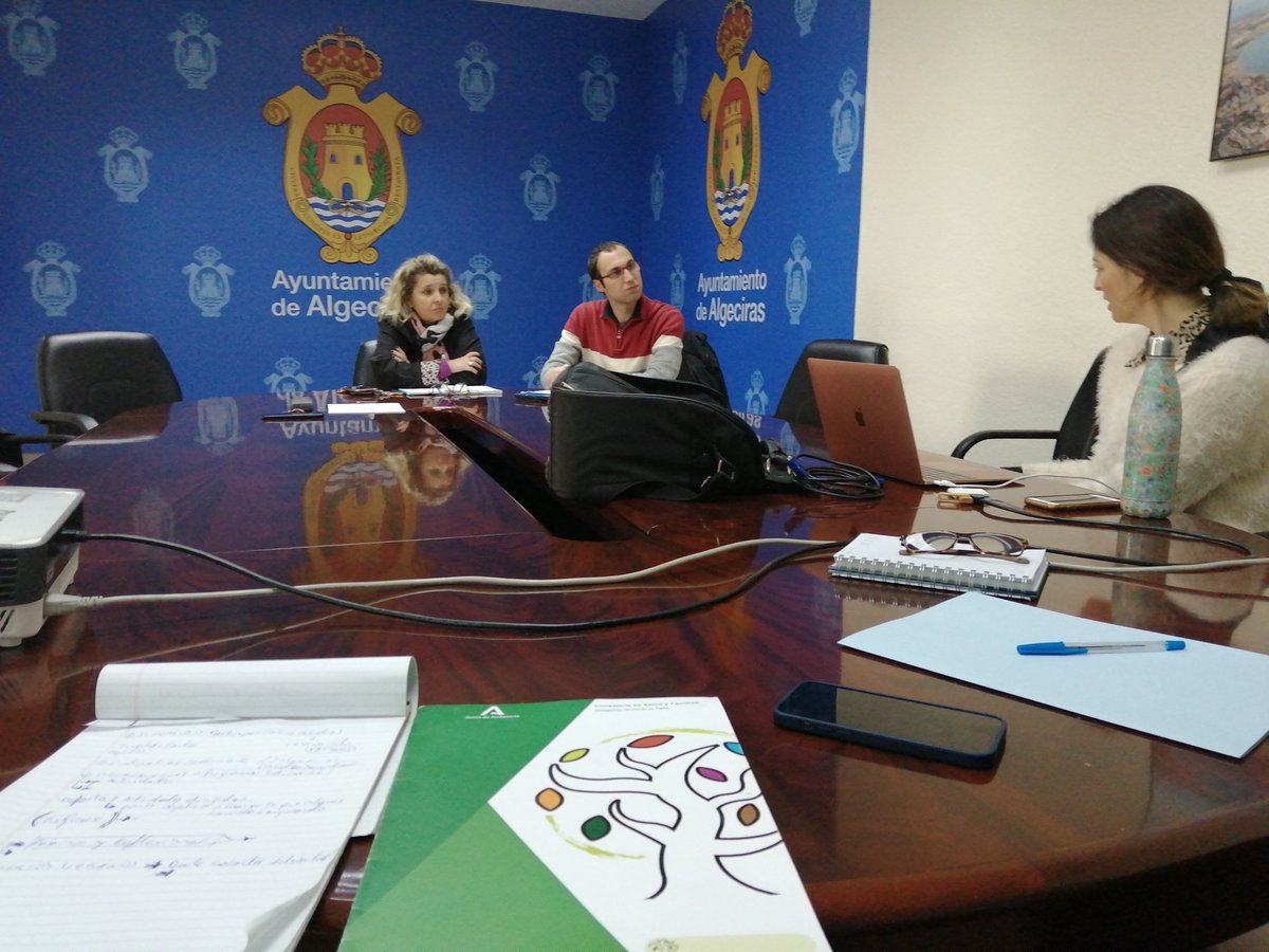 RELAS - Red Local de Acción en Salud de Andalucía (@andaluciarelas) on Twitter photo #SaludPúblicaAndalucia
#AlgecirasRELAS
Reuniones técnicas para realizar trabajo intersectorial en salud en las áreas municipales para la elaboración del Plan Local de Salud del <a href="/aytoalgeciras/">Ayto. de Algeciras</a>
<a href="/saludand/">Consejería de Salud y Consumo</a>
<a href="/VidaSaludAnd/">Promoción de Vida Saludable en Andalucía</a>
<a href="/EASPsalud/">Escuela Andaluza SP</a>
#localizarlasalud #SaludPúblicaAndalucia
#AlgecirasRELAS
Reuniones técnicas para realizar trabajo intersectorial en salud en las áreas municipales para la elaboración del Plan Local de Salud del <a href="/aytoalgeciras/">Ayto. de Algeciras</a>
<a href="/saludand/">Consejería de Salud y Consumo</a>
<a href="/VidaSaludAnd/">Promoción de Vida Saludable en Andalucía</a>
<a href="/EASPsalud/">Escuela Andaluza SP</a>
#localizarlasalud