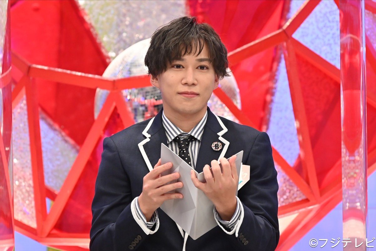 ssssaaya_'s tweet photo. 前髪巻きすぎて今日萎えてたら、千賀さんもオン眉になってた笑 https://t.co/JKapA6vbrj