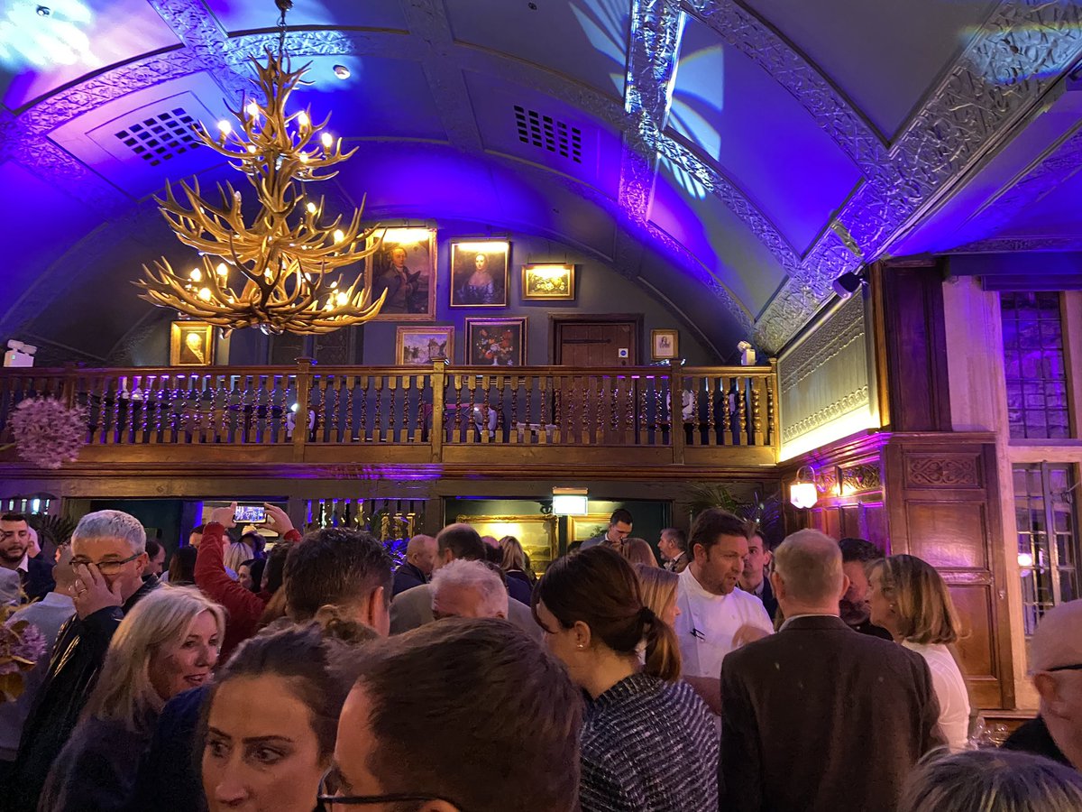 CotsTourismBiz's tweet photo. Thanks to whole team @LygonCotswolds &amp; @jamesmartinchef for inviting #Cotswolds Tourism to the launch of GRILL at the Lygon Arms Broadway.   What a turnout &amp; lovely evening. https://t.co/09sxn1LPah