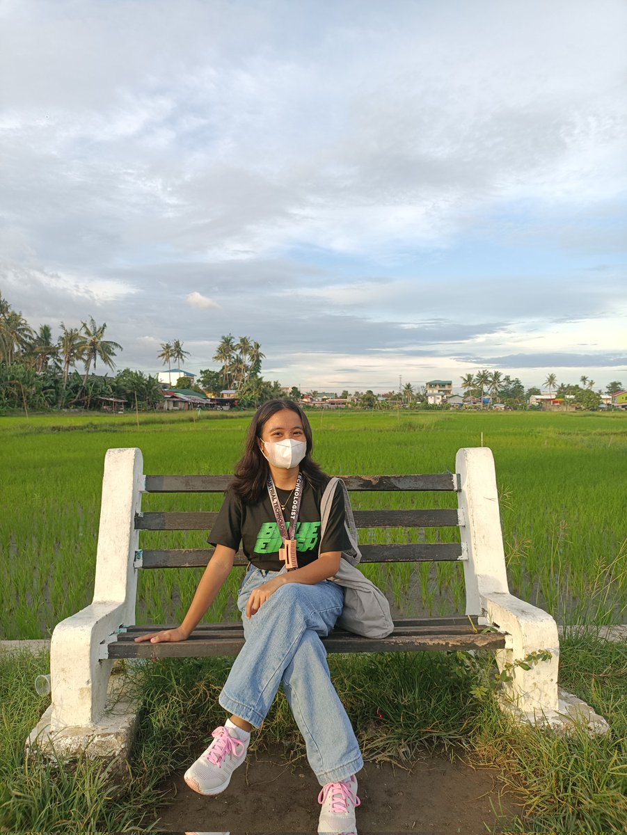 rojenyap's tweet photo. From another point of view (◠‿◕) https://t.co/Fil4LENaKQ