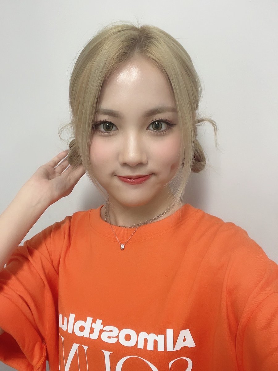 gjj_bbl's tweet photo. [💭] 230202
- hehe
- [📸]
- 🏀?
- 🥟? https://t.co/7hln7uLgSP