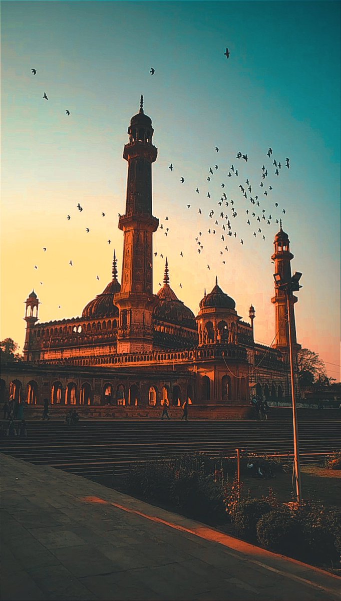 Imambara Lucknow
.
.
.
#imambara #Lucknow #photography #photograph #placestovisit #Peace #PeaceAndLove #Trending