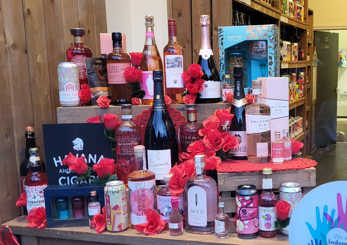 What's not to love! Something for romantics of all tastes. Xxx