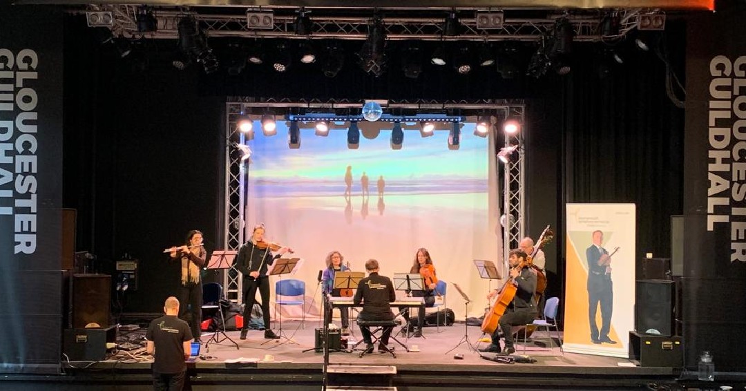 Musicians from <a href="/BSOrchestra/">Bournemouth Symphony Orchestra</a> are rehearsing for this afternoon's GCSE Set Works Concert <a href="/GlosGuildhall/">Gloucester Guildhall</a> 
250 very lucky Gloucestershire students are in for a fantastic afternoon!