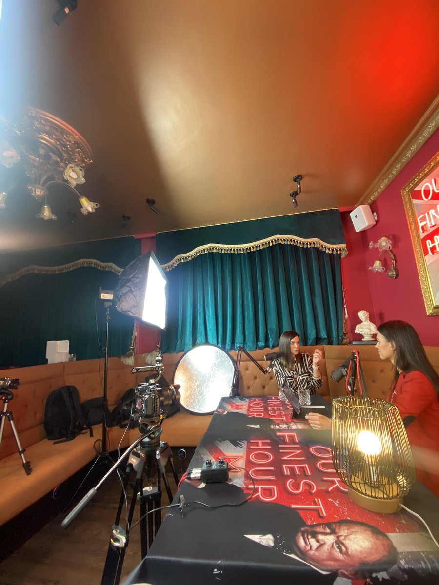 First podcast today for Our Finest Hour series with <a href="/madeinthemids/">Backing Britain Campaign</a> - huge shout to <a href="/philstanley504/">Phil Stanley</a> for generously supplying the lighting for the series 👏🏻 🎥