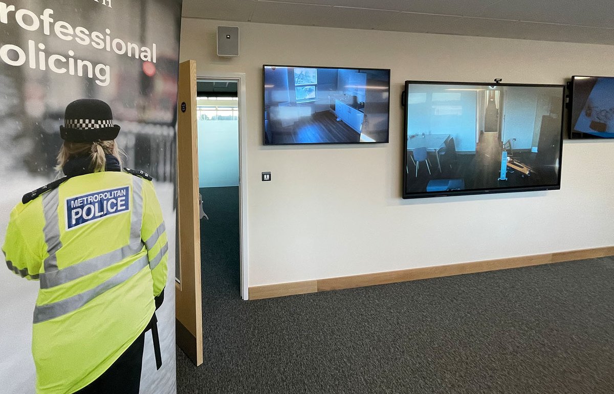 🕵️ We're delighted to reveal our case study for a brand new AV installation at <a href="/PlymUni/">University of Plymouth</a>'s School of Society and Culture.

Click here to read it: bit.ly/3YfSUJo

#GVforAV #plymouth #AV #CaseStudy <a href="/Lumenseurope/">Lumens</a>  <a href="/Extron/">Extron</a>  <a href="/DalenTOPTEC/">TOP-TEC</a>