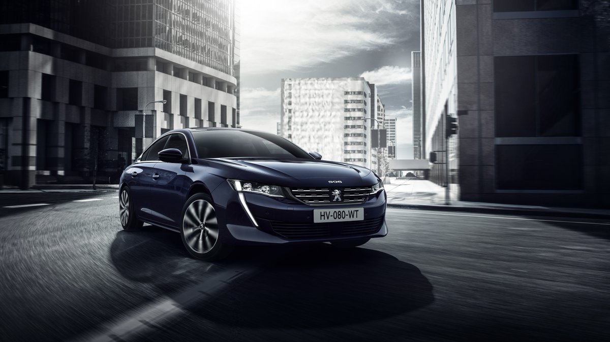La Peugeot 508,  l'élégance à la française.

#peugeot #france #villeurbanne