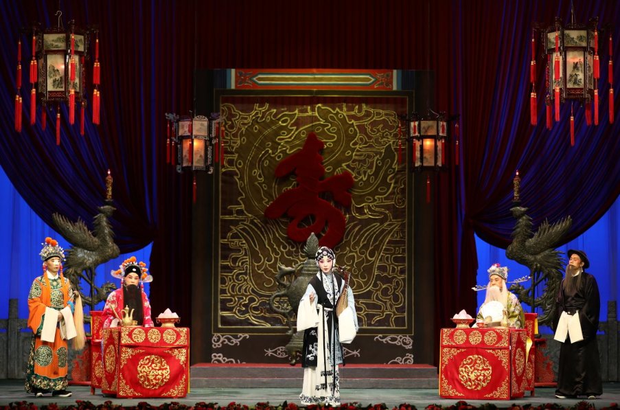 PerformingChina's tweet photo. Produced by China #PingjuOpera Theater, the vintage piece Qin Xianglian will come to the Anhui Grand Theater on May 23. It is also known as “The Case of Chen Shimei”, the story of a heartless man who is brought to justice. [Photo/Official WeChat account of Anhui Grand Theater] https://t.co/yYZK6X5DSd
