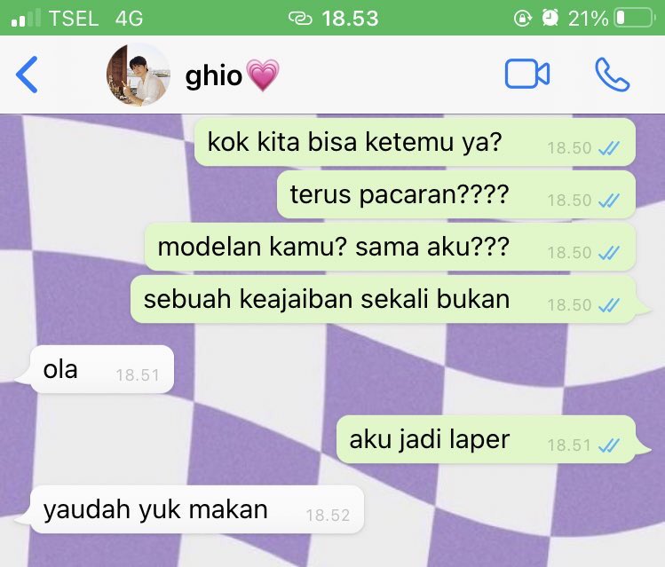 buzxlightyear's tweet photo. serba-serbi #ghiola daily talk

jaehyun few tweets au
—by buzxlightyear https://t.co/OsW4QtMO9g