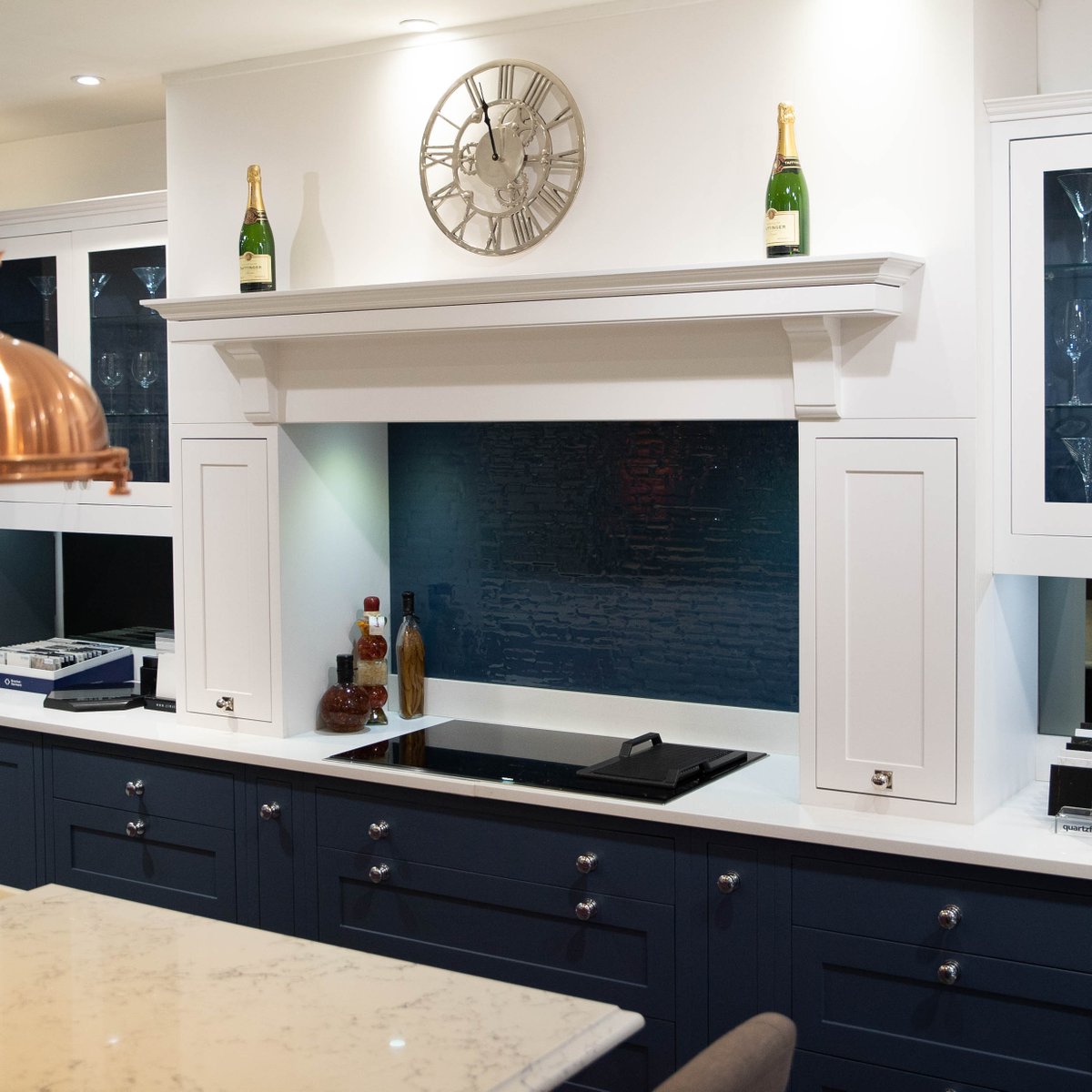 anthonymullan's tweet photo. Our all-bespoke kitchens are what every new renovation needs! Contact us today to see how we can help bring your ideas to reality.

Call us: 01628 632 033 📞
Email us: info@anthonymullan.com 💻
.
#modernkitchen #home #homedesin #interiors #interiordesign #bespokefurniture https://t.co/2nPtIbSep1