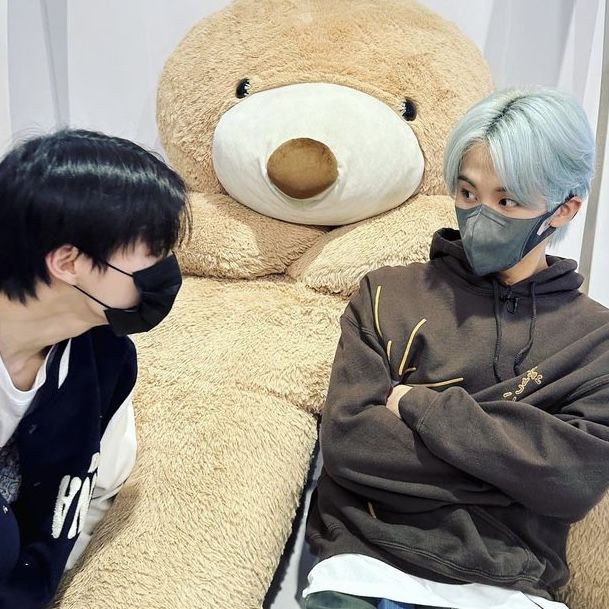 I loveyou today, tomorrow, forever.

(Pas banget pose bebeknya mirip kamu sayang)