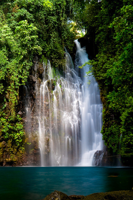 ixiacom's tweet photo. Tinago Falls, Iligan, Philippines #TinagoFalls #Iligan #Philippines https://t.co/296516r0eU https://t.co/MFZVrUIh7C