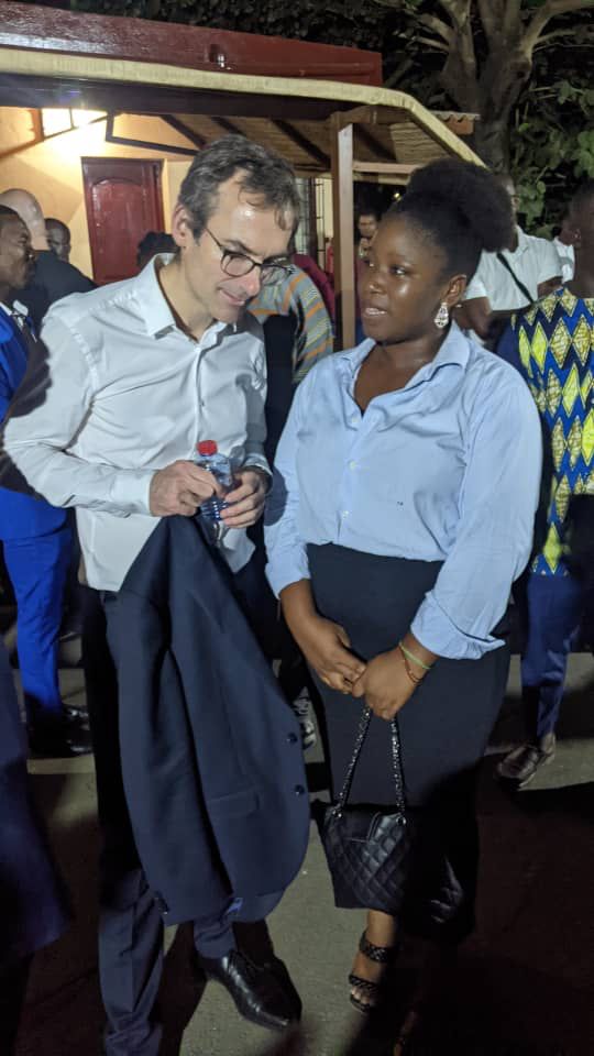 DePrunella's tweet photo. Un grand plaisir pour moi d'avoir participé ce 30/01/2023 au pot de nouvel an offert par @FranceVolontaires-Togo et où j'ai eu l'occasion de discuter avec S. E. M. Augustin FAVREAU @A_FAVEREAU Ambassadeur de France au Togo.
Merci à Mr Telngar RASSEMBEYE pour l'invitation. https://t.co/8F4u8JLsBw