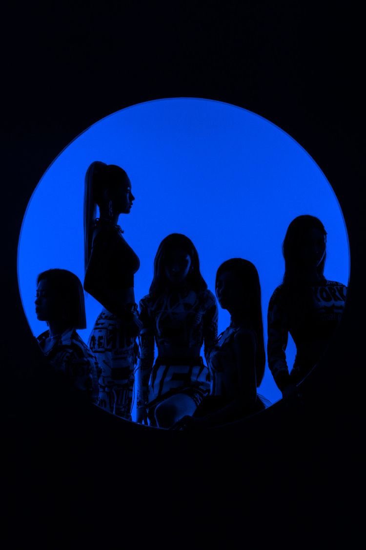 midnightent12's tweet photo. ᅠ
ᅠ
                               HOT DEBUT !

                                        Itzy
                                 “Wannabe”
                                  Out 10/02
ᅠ
ᅠ https://t.co/dofx7Yh89O