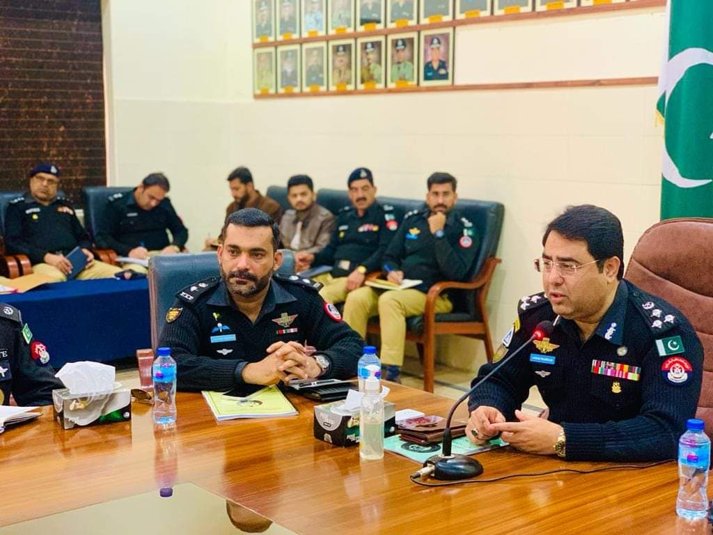 پشین امیر سماء کوہٹہ ڈی ائی جی بلوچستان آصفر میسر کے قیادت میں اجلاس جاری ہے