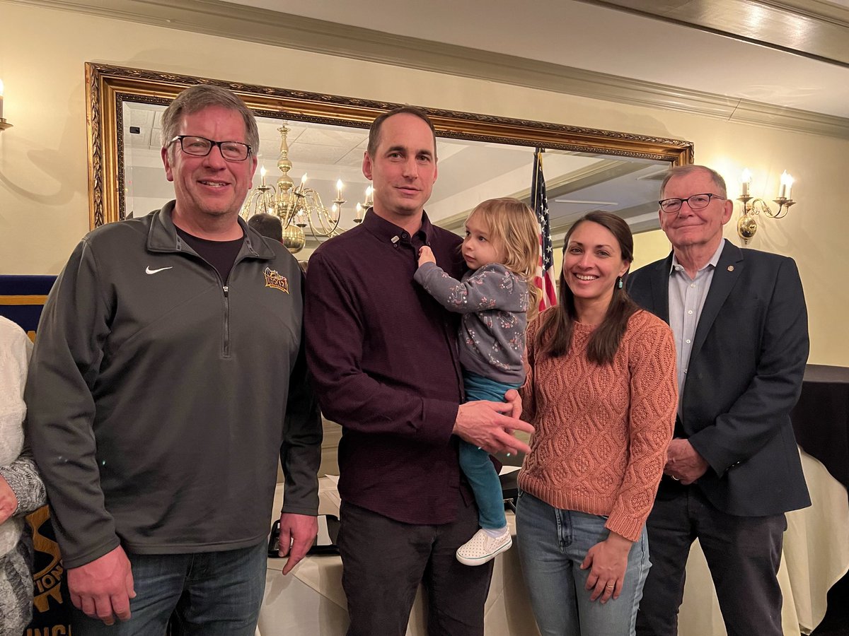 Medford Vincentown Rotary Club tweet media