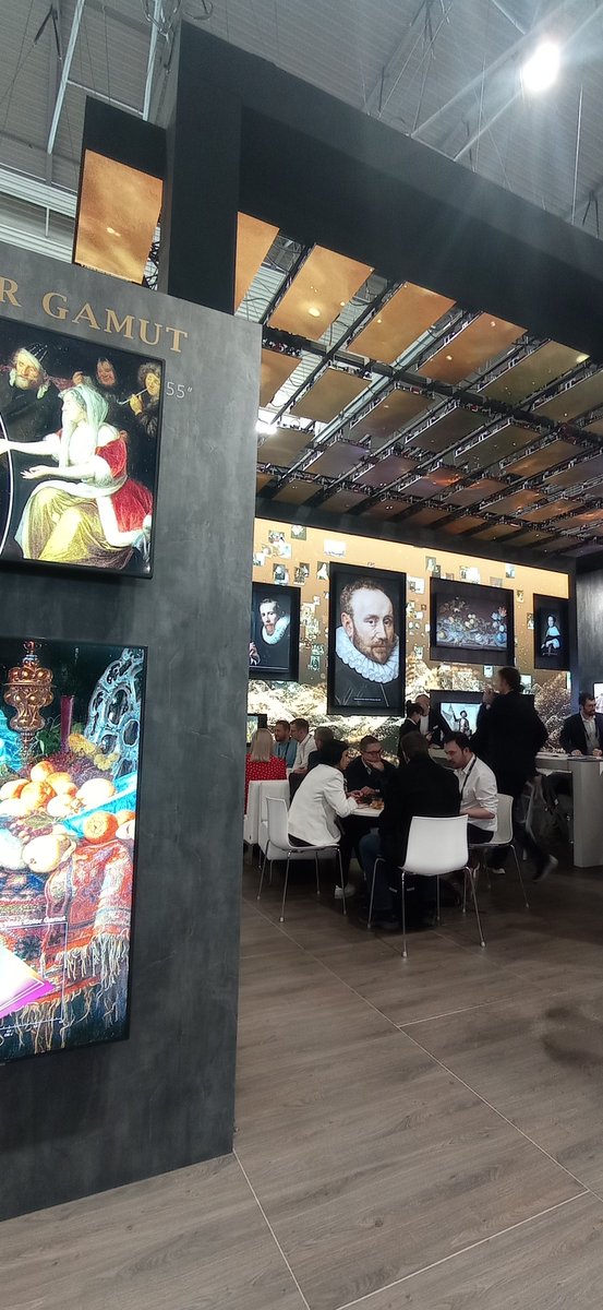 wearecollage's tweet photo. Explorando nuevas tecnologías para nuestros eventos en la feria #ISE2023 😊🔉📽️📲 #events #eventos https://t.co/wbw3EFEyQL