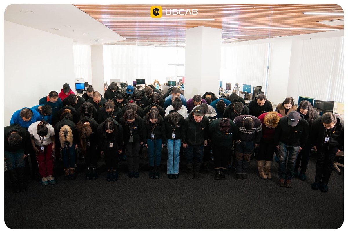 UB cab үнээ нэмсэнд ерөөсөө уурлаагүй, харин ч өмөөрсөн. Харин ингээд хэлбэртээд уянгалаад тэнэгтэхийг нь хараад эсрэгээрээ шал тэнэг санагддаг бна шүү.. иым л&amp;&amp;рын тэнэг юм ерөөсөб монголд зохихгүй ийм соёл байгаа ч үгүй