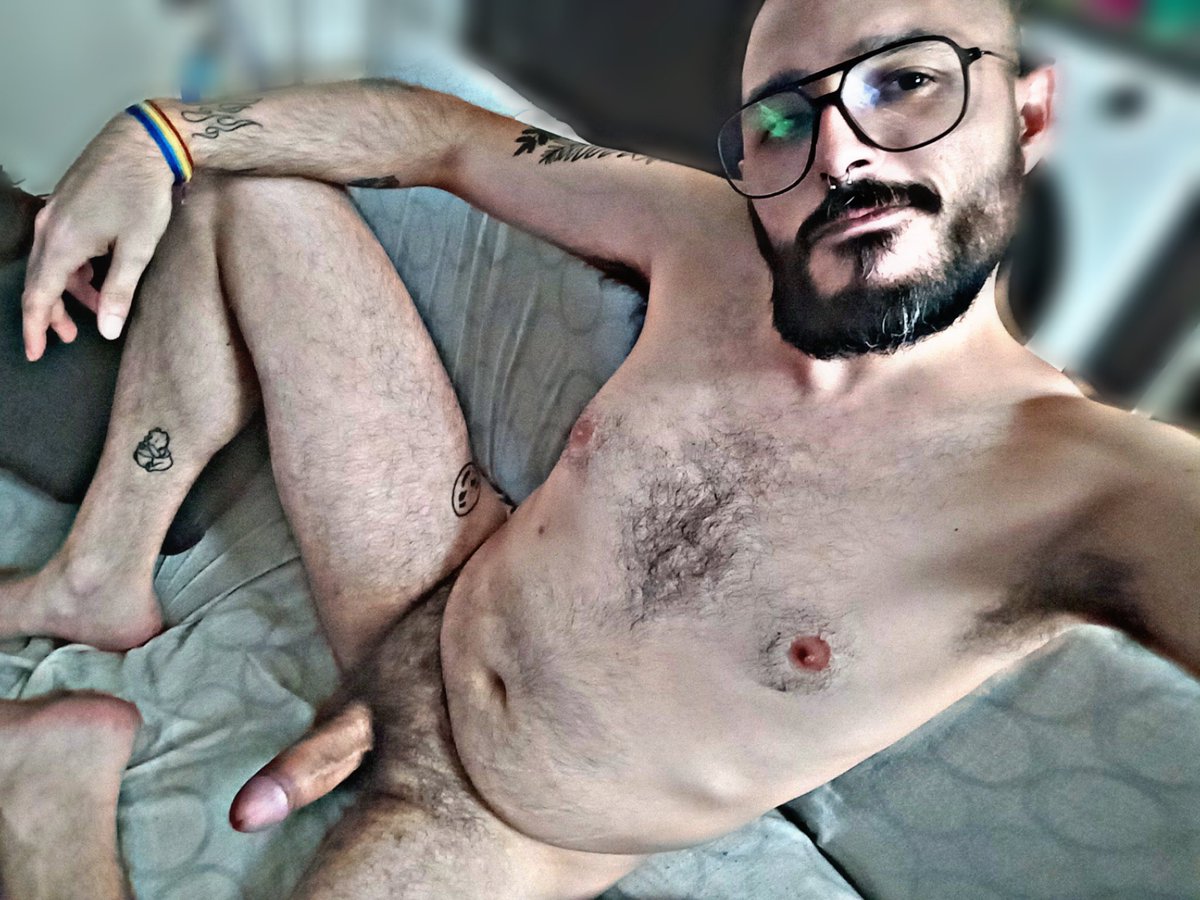 CubBearCba's tweet photo. Good morning fellas 😏🍆We start February and continue with the warmth in dick always hard 😜
.
Buenos días amigos 😏🍆 Arrancamos febrero y seguimos con el calorcito en pija siempre dura 😜
.
Like ❤️ &amp; RT 🔄 https://t.co/2uIRDymyVy