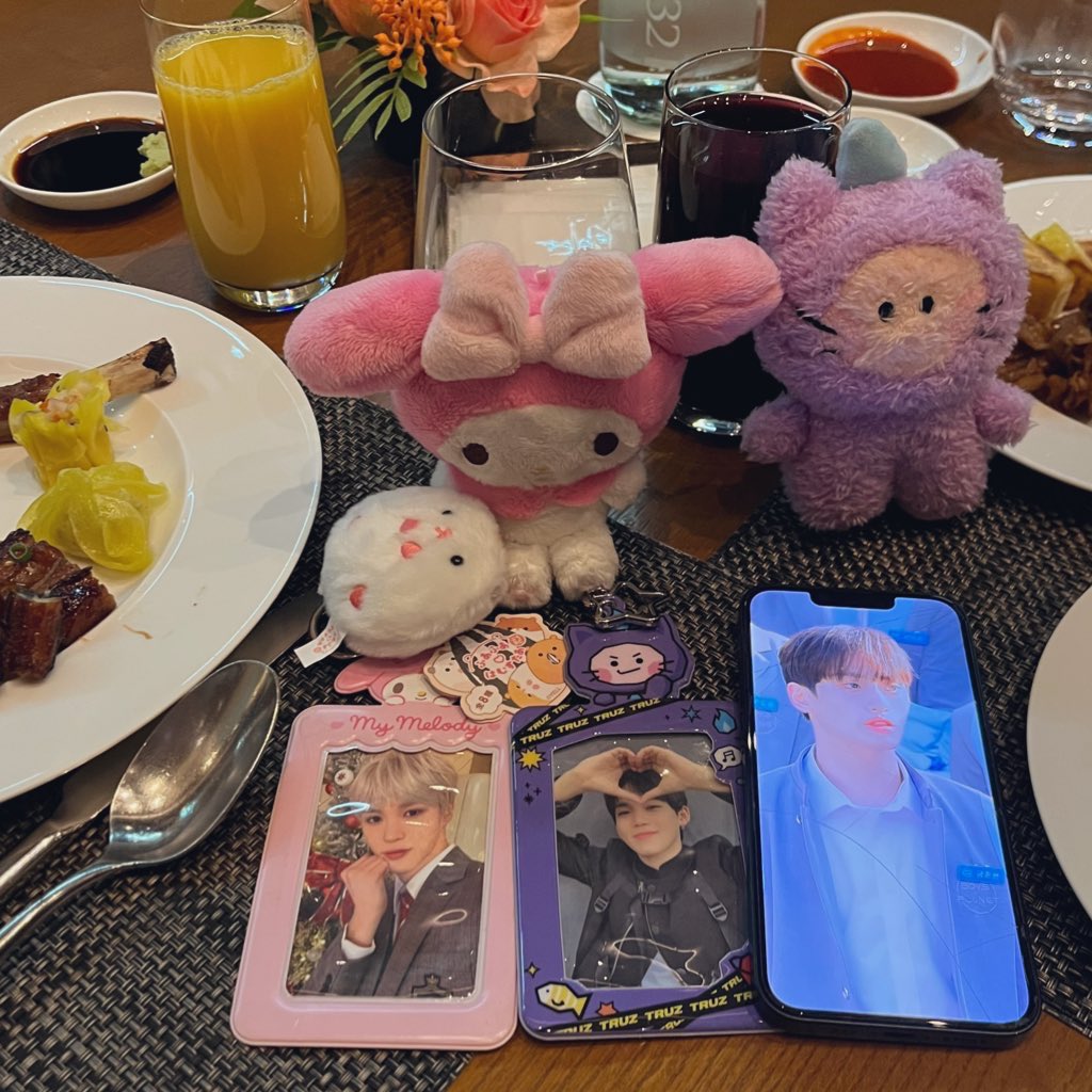 냥쩌구 tweet media