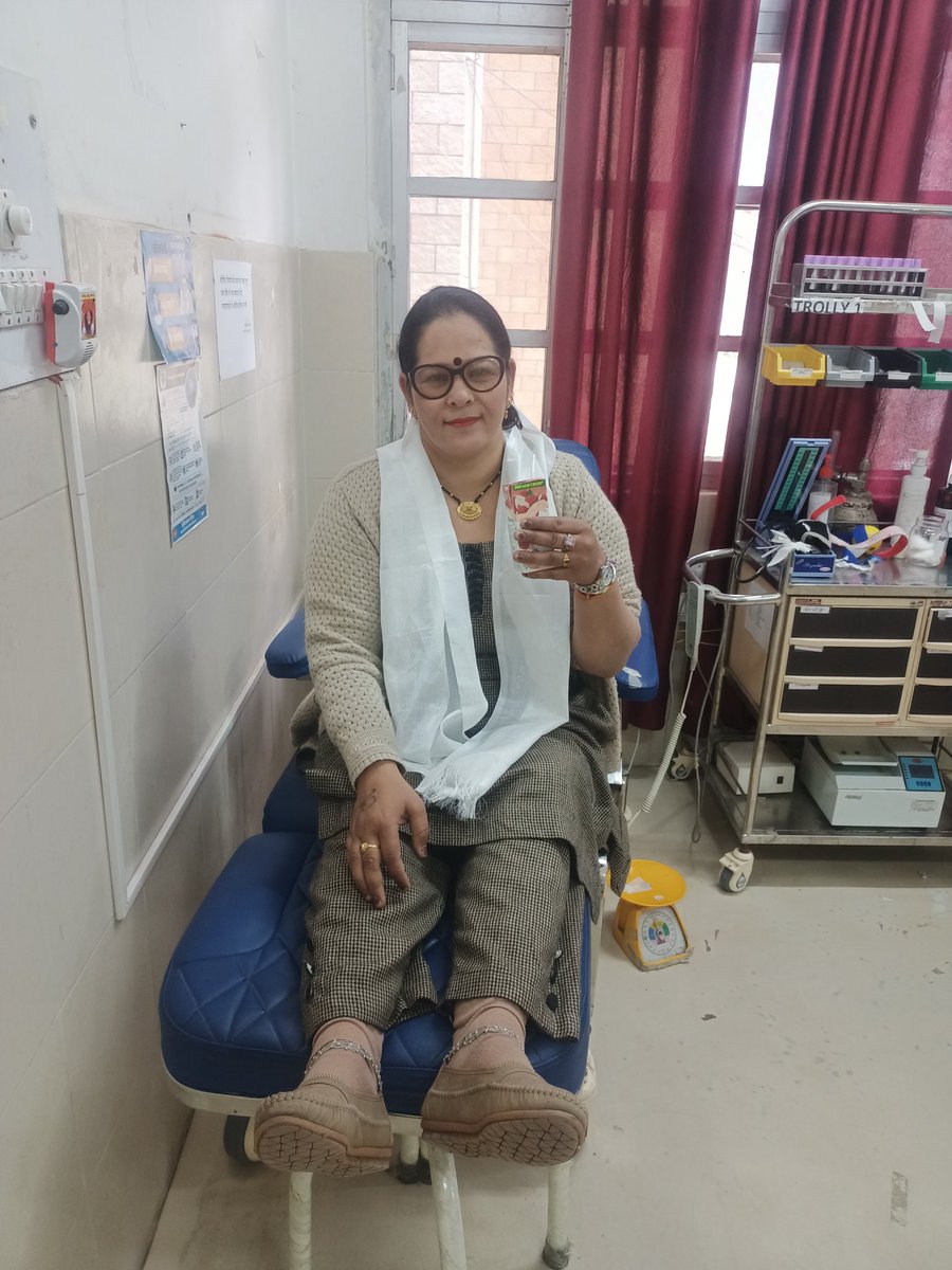 08Rekha's tweet photo. रक्त दान - महादान 
हम सबको जीवन मे कम से कम एक वार जरूर रक्त दान करना चाहिए, ताकि चिकित्सालयों में जरूरी रक्त की कमी को दूर कर सकें। 🙏 https://t.co/n3qbNu4yP4