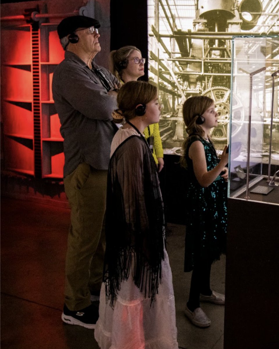 🚢 Come and learn with your loved ones the exciting history of the Titanic.

👀 Discover it through real testimonies, original artifacts and impressive recreations.

Get your tickets in titanicexhibition.com/nyc/ 

#TitanicTheExhibition #TitanicTheExhibitionNY