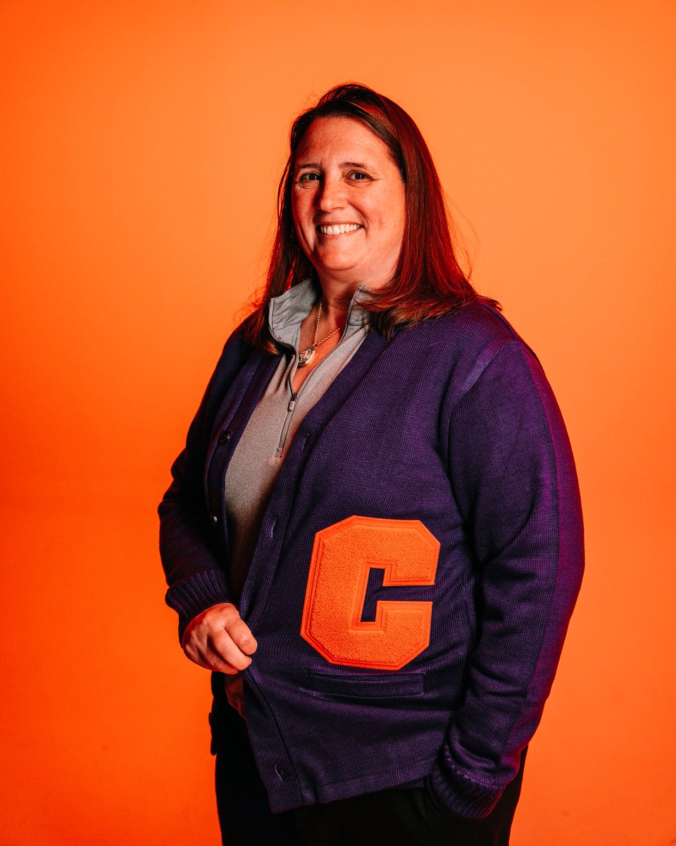 I am thankful for the opportunity to serve the student-athletes and <a href="/ClemsonTigers/">Clemson Athletics</a>. Sport has taken me all over the world and I hope to continue to impact and inspire our next generation of student-athletes. #HearHerRoar #NGWSD2023 <a href="/BlockCClub/">Block C Club</a>  

iamatiger.clemson.edu/giving/hear-he…