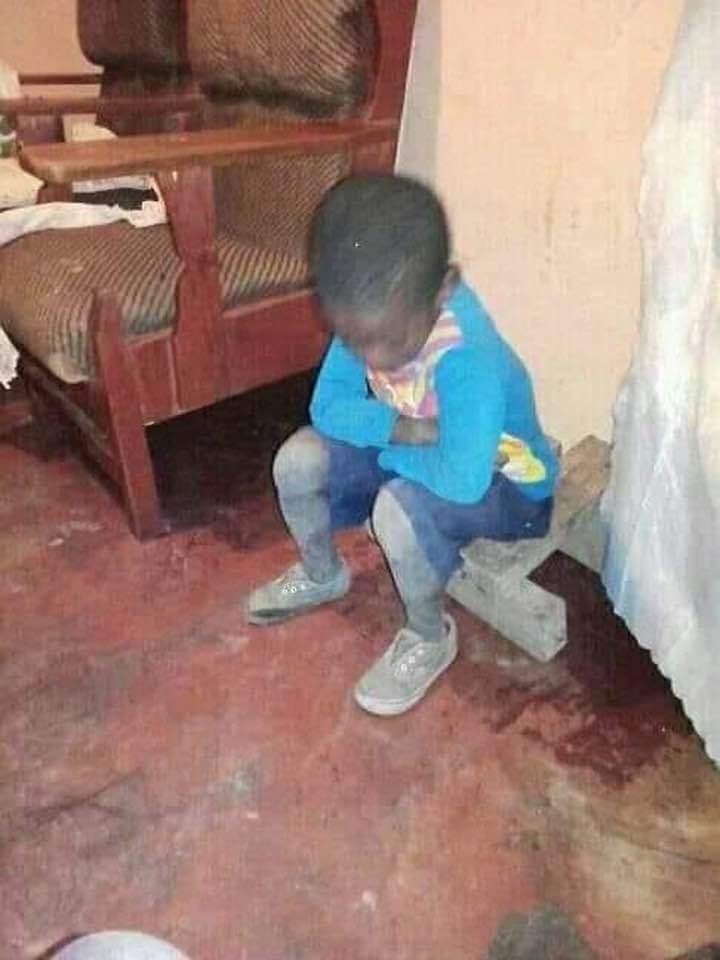 Real_chiral_'s tweet photo. A legend Since I left home in the morning
Am now back facing the discplinary committee led by my father's girlfriend.
#Africanhome https://t.co/7C5kP5dAE7