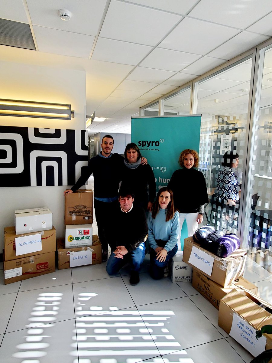 [ODS]🕊Recogida de materiales para enviar a #Ucrania entre los trabajadores de Spyro: artículos de #energía #alimentación #higiene y #medicinas que han sido entregados en las instalaciones de la #AsociaciónUcraniaEuskadi 
➡ lnkd.in/d6Xuq2nB
#ComprometiODS #ODS16 #Paz