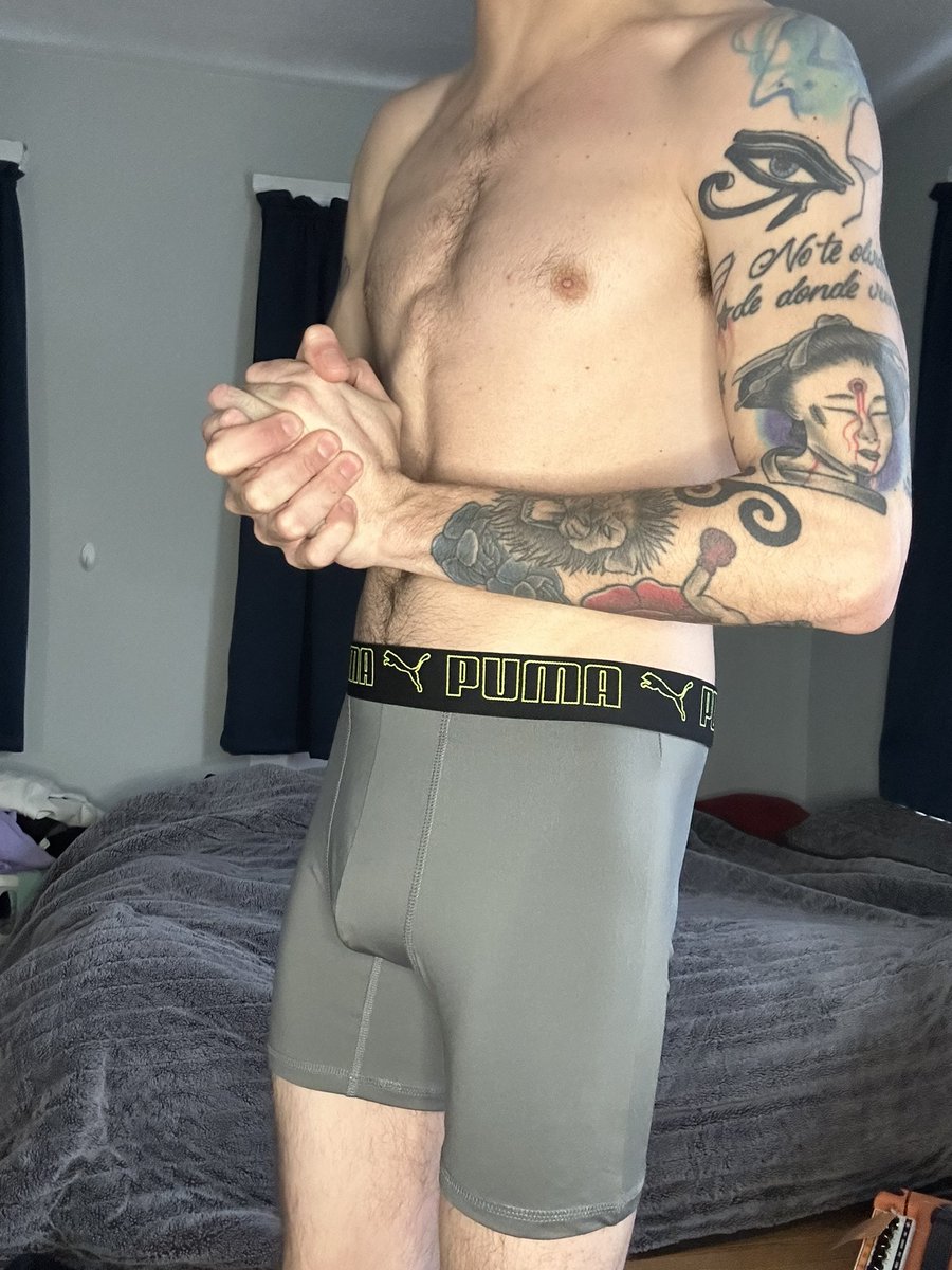 BabyKK_clothes's tweet photo. #underwear #forsale #prettyboy #tattoos #abs #musky #usedunderwear https://t.co/vxHOAqQz54