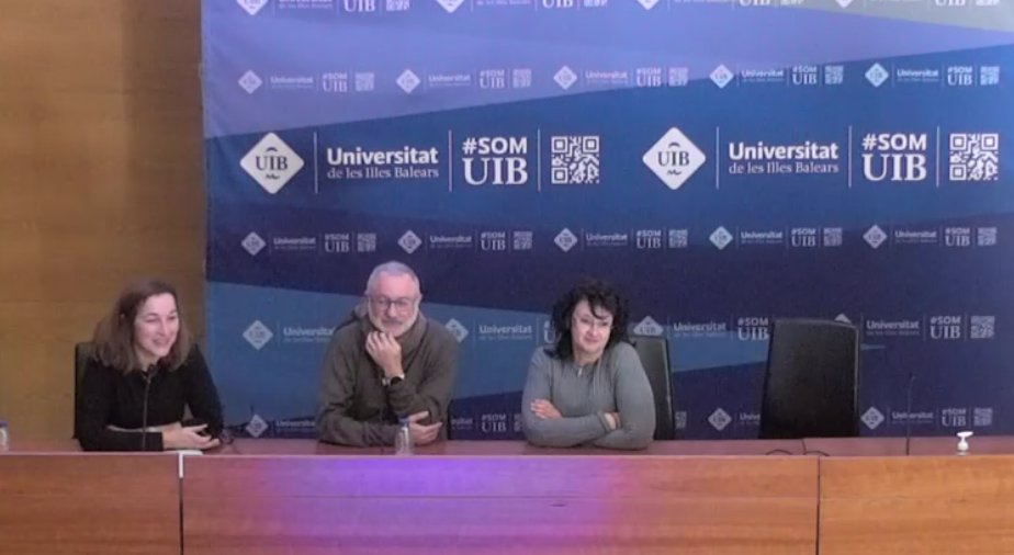 marinaarrabal's tweet photo. Cloenda de les V Jornades d'Experiències Docents a la UIB #EdocènciaUIB @CDigitalUIB @IRIEinstitut https://t.co/aTM2ewAS8v