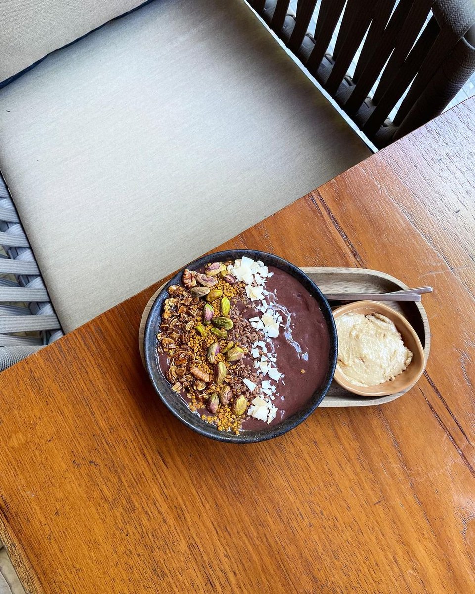 Anything is good if it’s made of chocolate.🤤